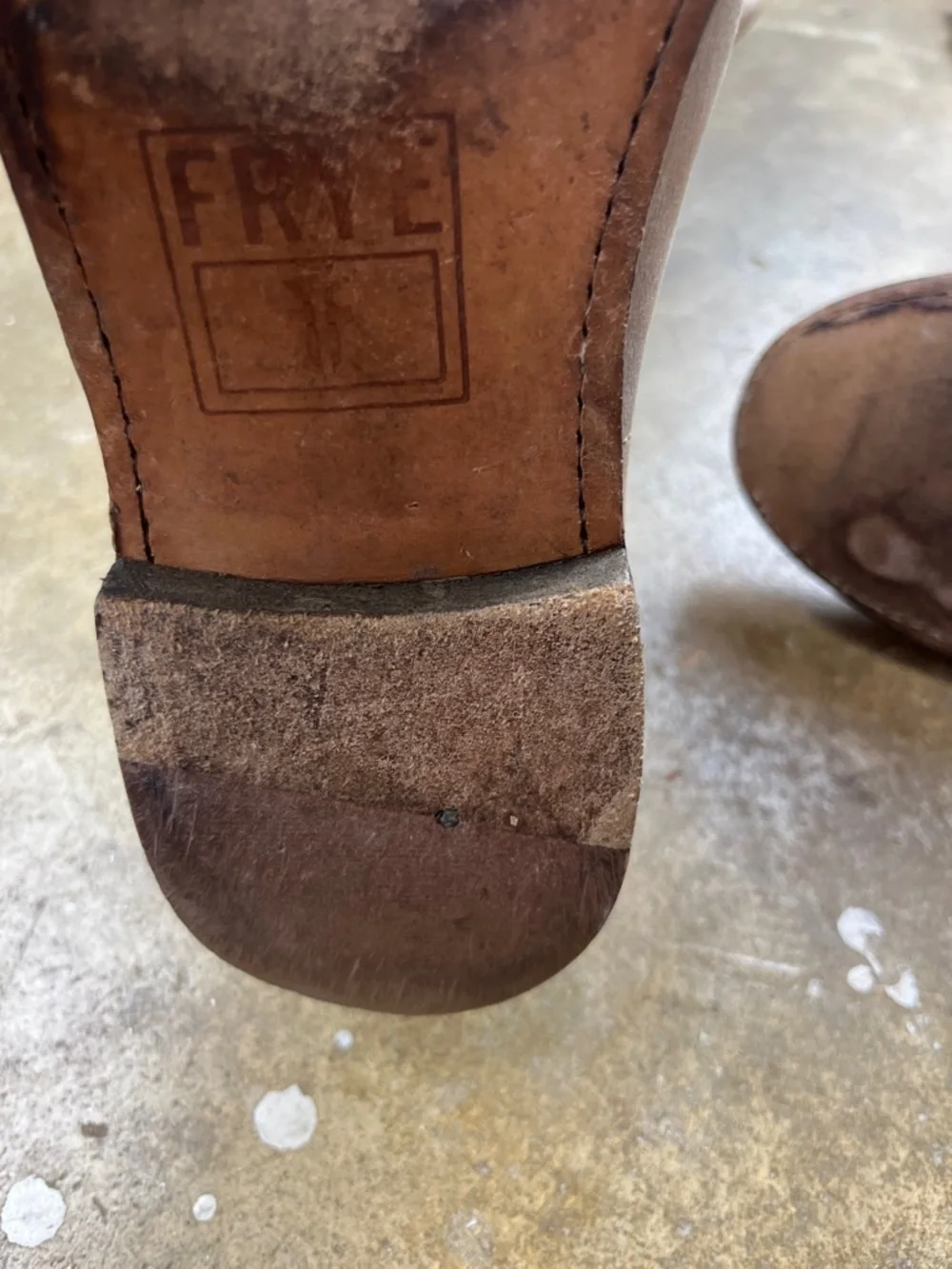 Frye Paige Tall Leather Riding Boots in Light Taupe (with flaw) Size: 9 1/2B
